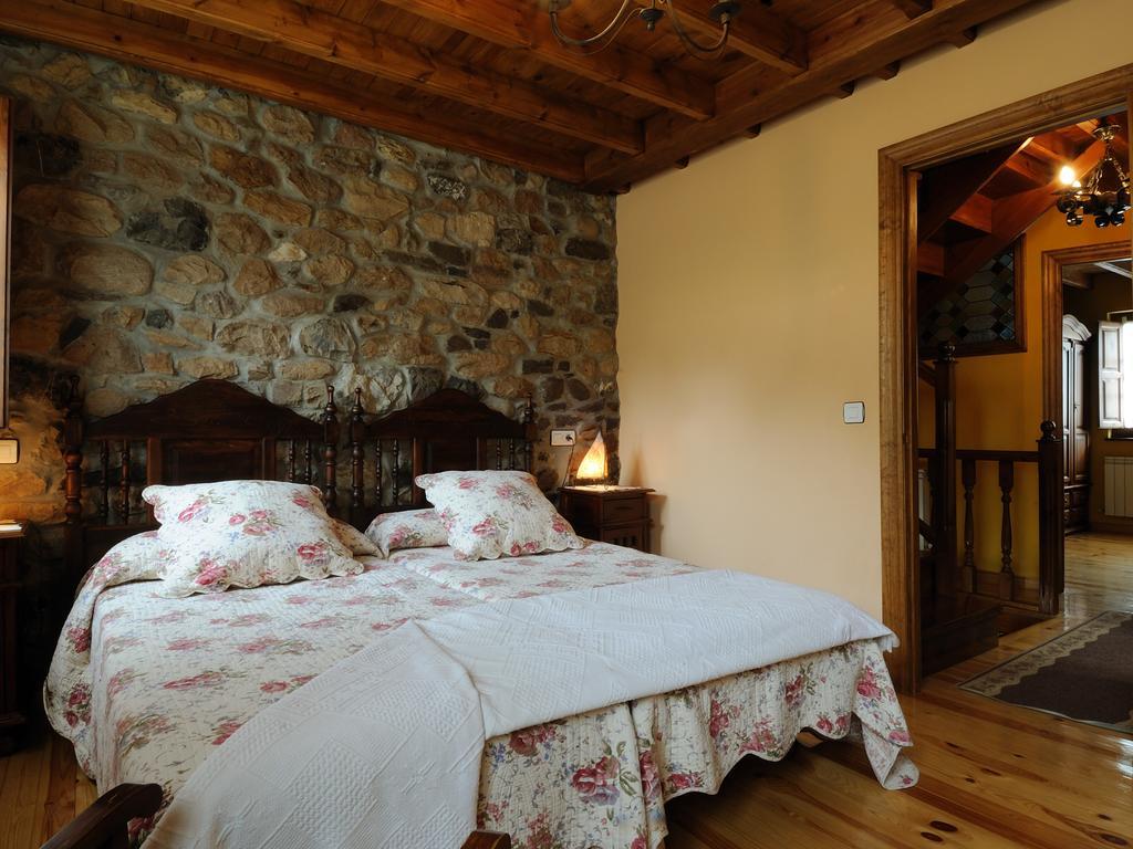 Casa Guela Guest House Pajares  Exterior photo